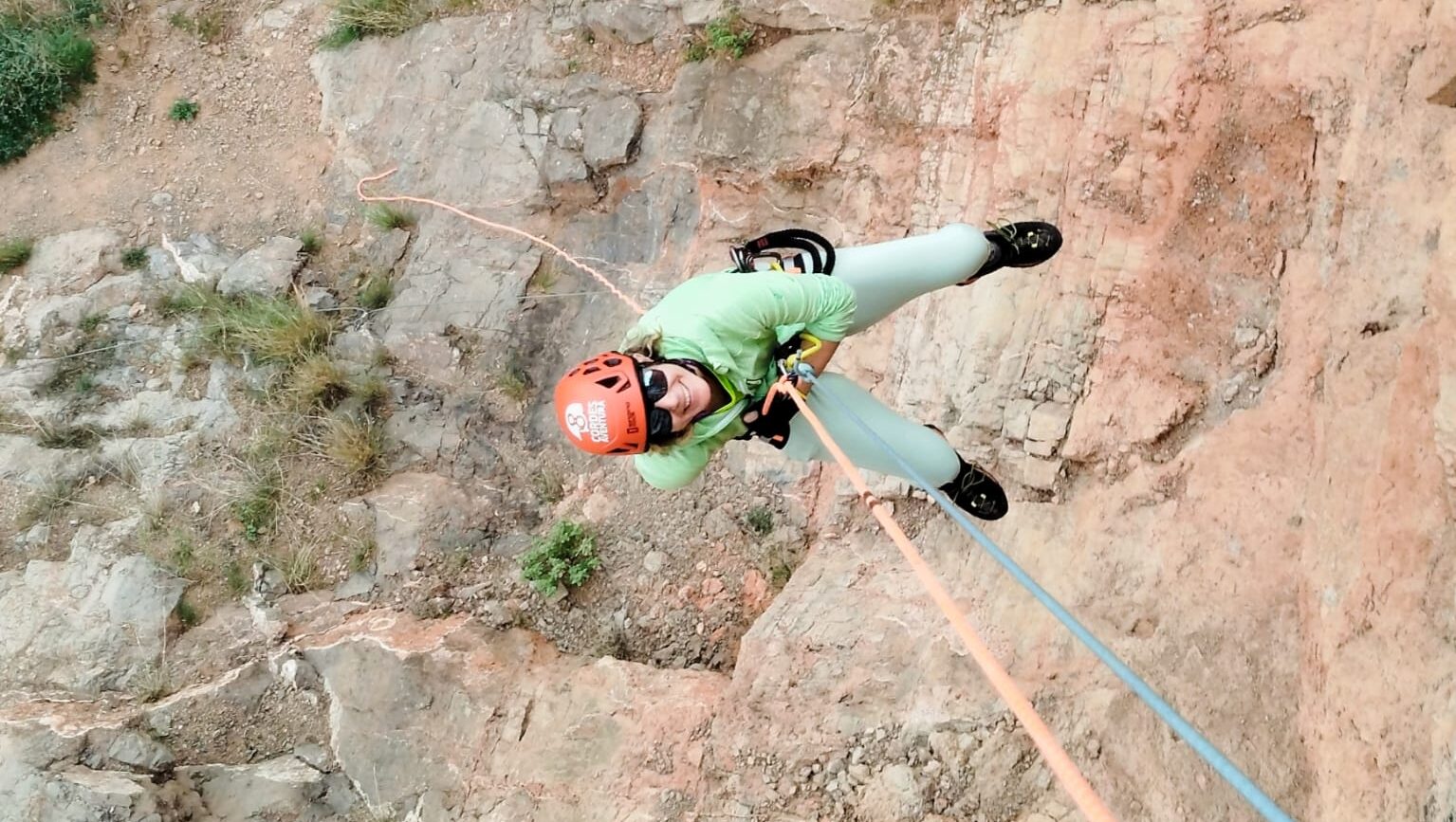 WhatsApp Image 2025-11-17 at 09.08.02 (1)